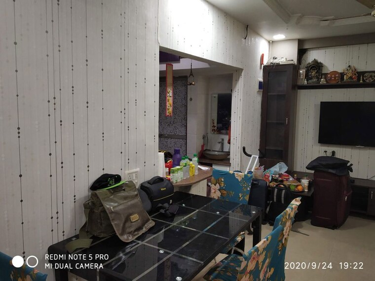 Living Room, sapphire-lakeside 1 Bedroom 500 Sq.Ft. Apartment In Powai Mumbai 10740850
