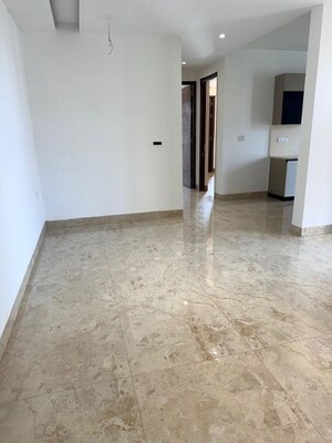 Room in 3 BHK Apartment at High Ground – for Rent