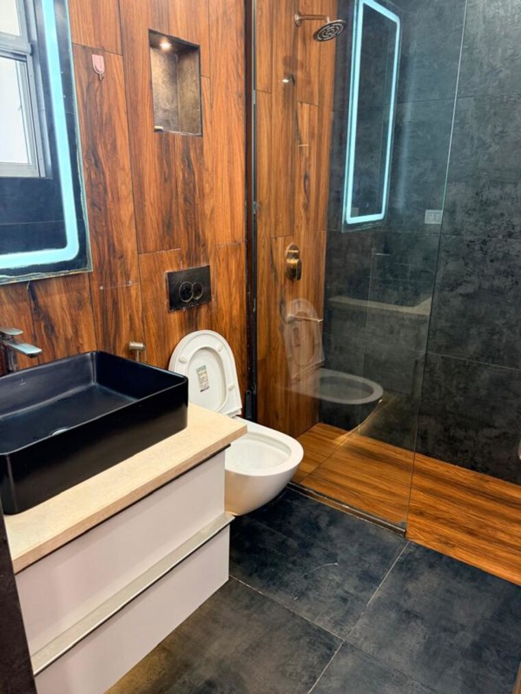 undefined, high ground 3 Bedroom 1750 Sq.Ft. Apartment In High Ground Zirakpur 10740858