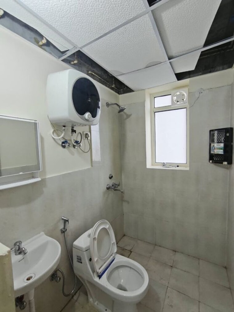 Bathroom, pyramid-infinity 3 Bedroom 645 Sq.Ft. Apartment In Sector 70 Gurgaon 10740864