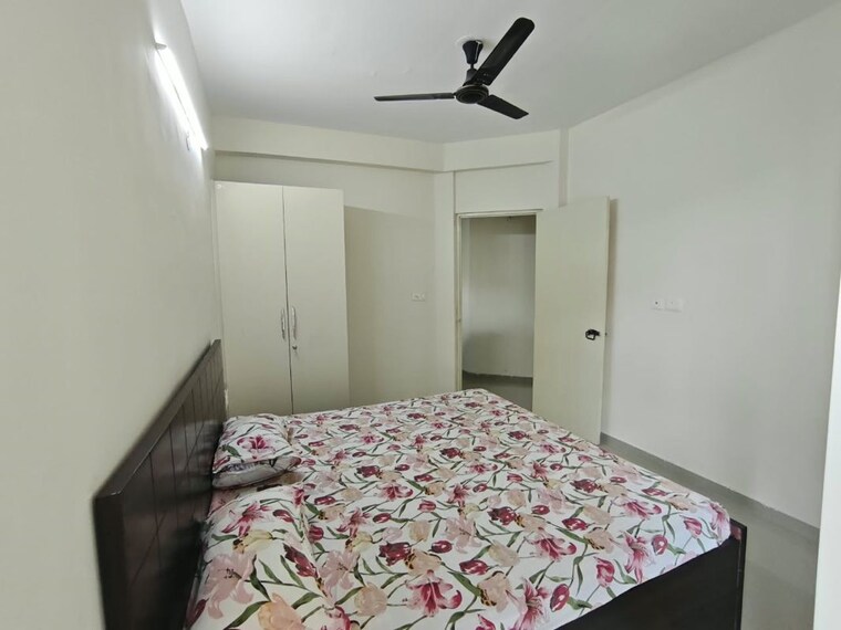 Bedroom, pyramid-infinity 3 Bedroom 645 Sq.Ft. Apartment In Sector 70 Gurgaon 10740864