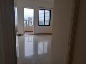 Room in 3 BHK Apartment at Teerth Aarohi, Sus – for Rent