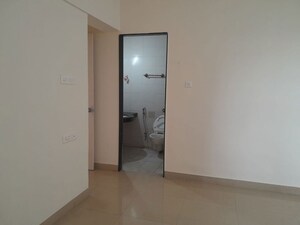 Room in 3 BHK Apartment at Teerth Aarohi, Sus – for Rent