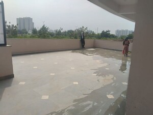 Swimming Pool in 3 BHK Apartment at Pareena The Elite Residences, Sector 99 – for Rent