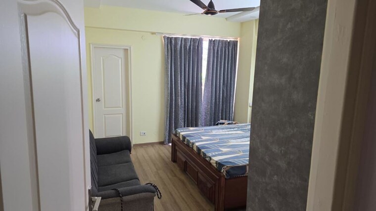 Bathroom, pareena-the-elite-residences 3 Bedroom 2473 Sq.Ft. Apartment In Sector 99 Gurgaon 10740865