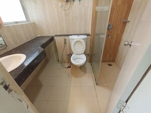 Bathroom in 4 BHK Builder Floor at South City 2 – for Rent