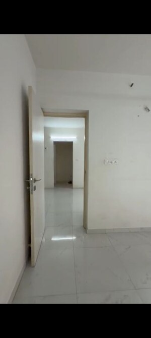 Room in 1 BHK Apartment at Runwal Gardens, Dombivli East – for Rent