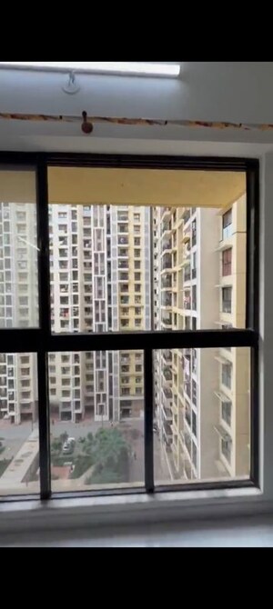Room in 1 BHK Apartment at Runwal Gardens, Dombivli East – for Rent