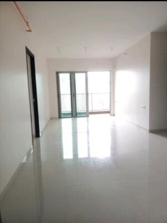 3 BHK +Apartment For Sale in Kalpataru Parkcity Eternia in Kolshet Road, Thane