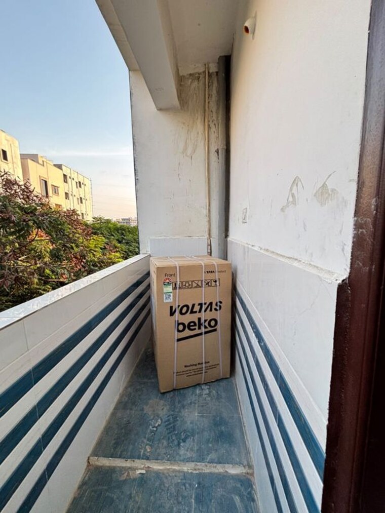 Balcony, sree-nilayam-kondapur 1 Bedroom 650 Sq.Ft. Apartment In Kondapur Hyderabad 10740929