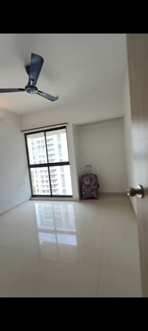 Room in 1 BHK Apartment at Lodha Palava Downtown, Dombivli East – for Rent