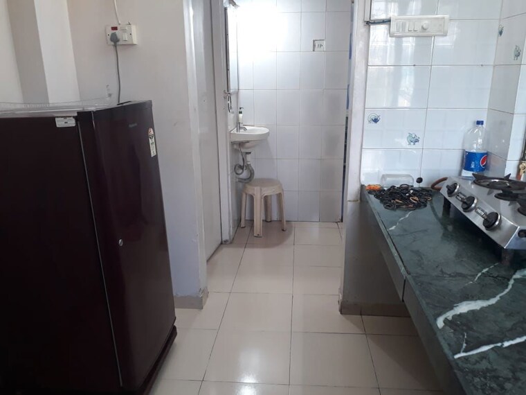 Bathroom, uk-iridium 1 Bedroom 410 Sq.Ft. Apartment In Kandivali East Mumbai 10740953
