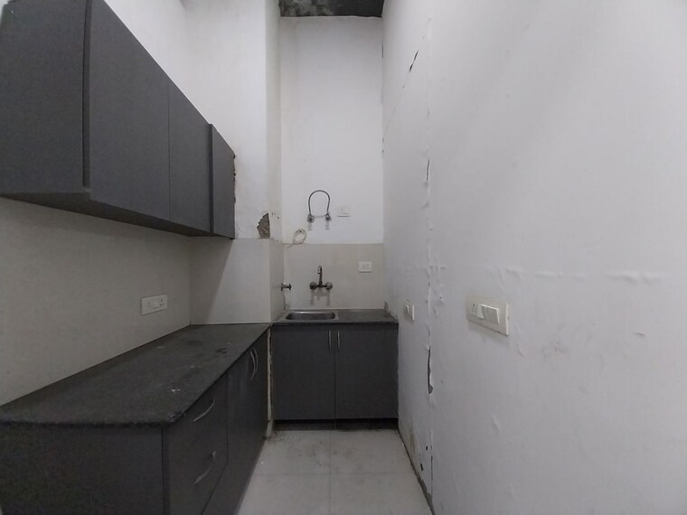 Kitchen, ansal-corporate-park Commercial Office Space 900 Sq.Ft. In Sector 142 Noida 10740960