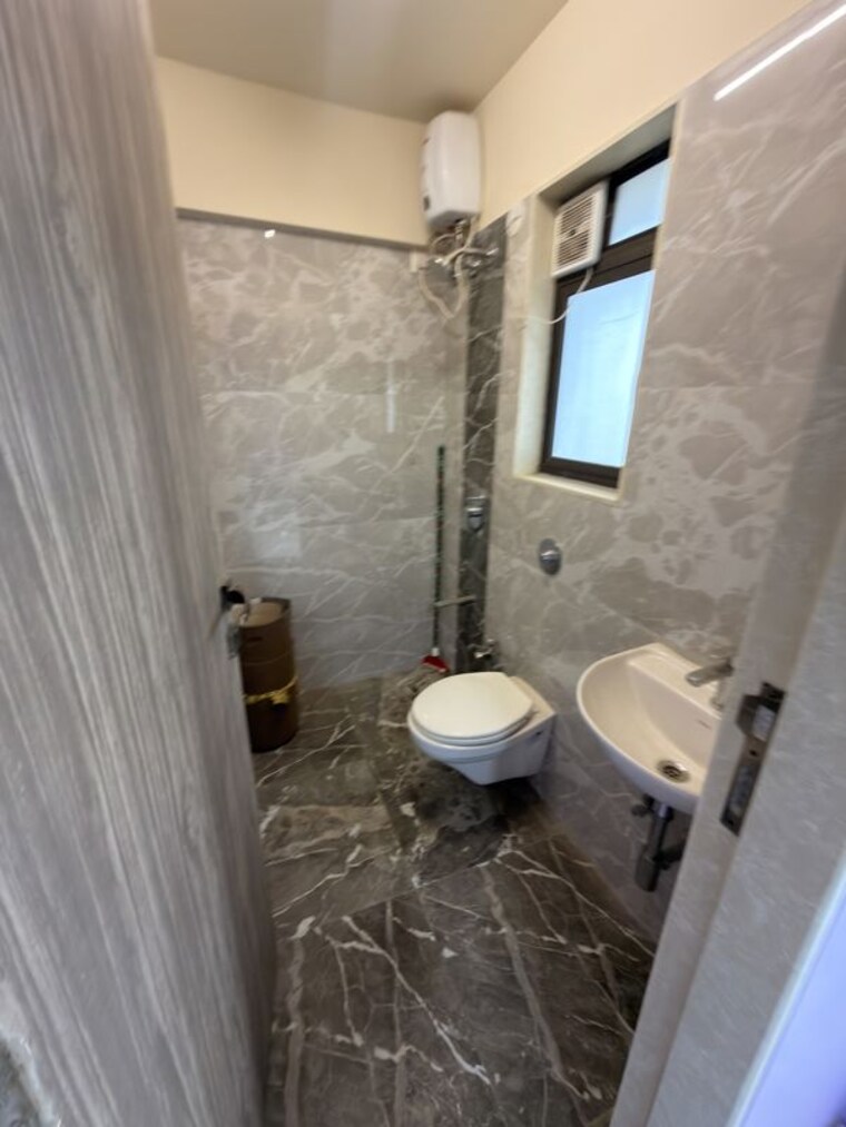 Bathroom, adityaraj-breeze 1 Bedroom 368 Sq.Ft. Apartment In Vikhroli East Mumbai 10740964