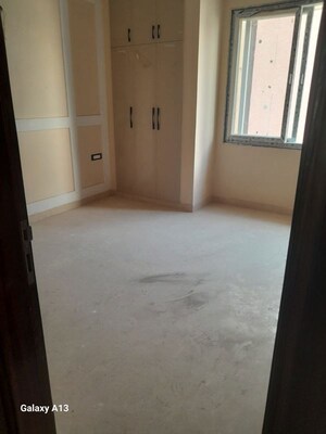 Room in 3 BHK Builder Floor at Chittaranjan Park – for Rent