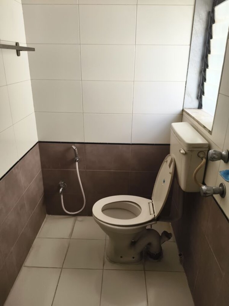 Bathroom, cosmos-paradise-complex 2 Bedroom 910 Sq.Ft. Apartment In Thane West Thane 10740980