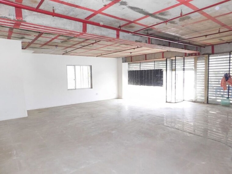 Exterior View, santacruz west Commercial Showroom 2418 Sq.Ft. In Santacruz West Mumbai 10740982