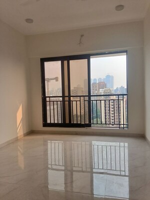 Room in 3 BHK Apartment at DGS Sheetal Regalia, Borivali East – for Rent