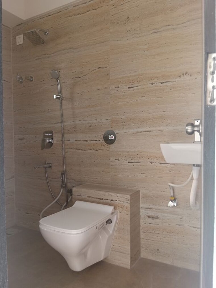 Bathroom, dgs-sheetal-regalia 3 Bedroom 941 Sq.Ft. Apartment In Borivali East Mumbai 10740997