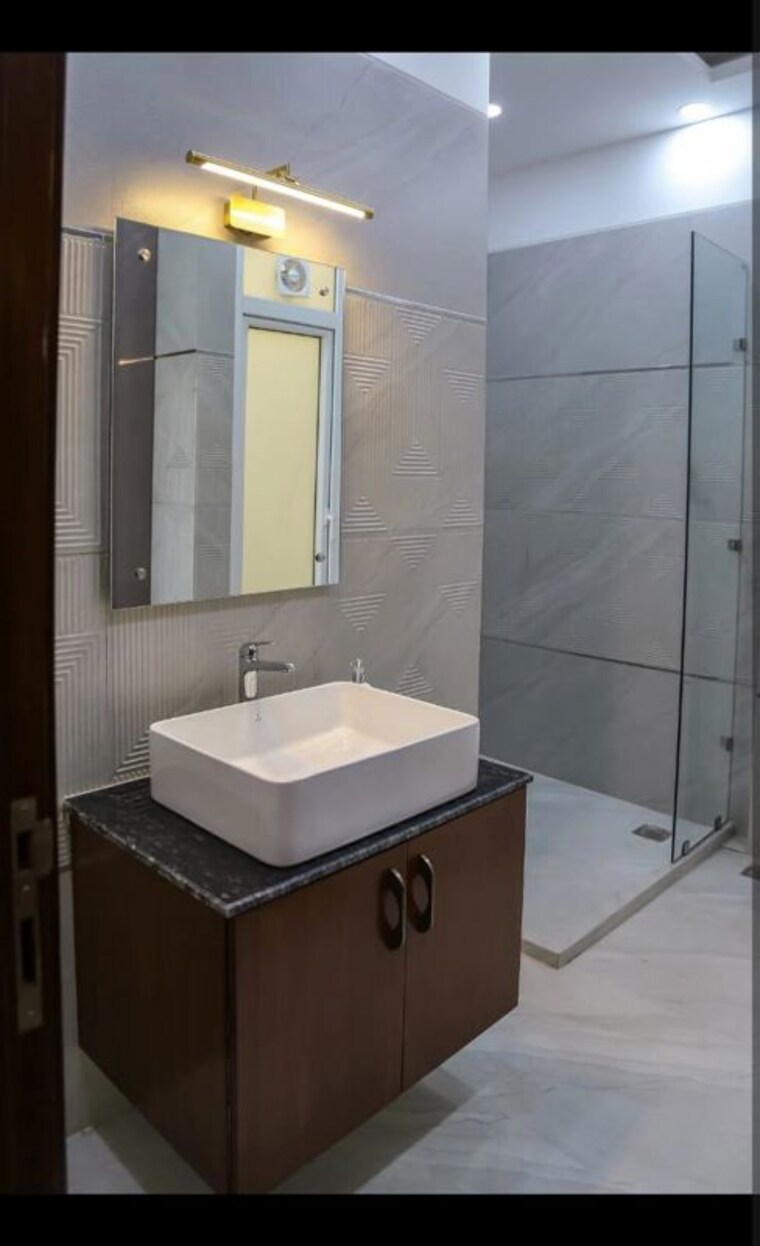 Bathroom, omaxe-nri-city-apartments 1 Bedroom 750 Sq.Ft. Apartment In Omega Ii Greater Noida Greater Noida 10740998