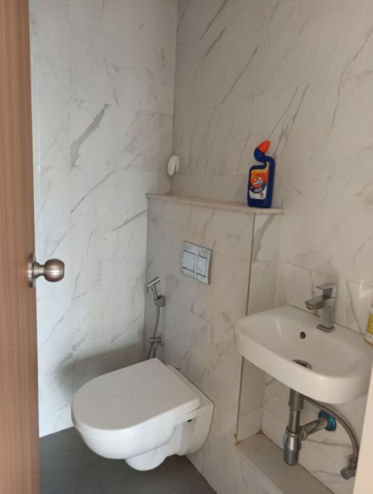 Bathroom, lodha-codename-premier 1 Bedroom 444 Sq.Ft. Apartment In Dombivli East Thane 10741076