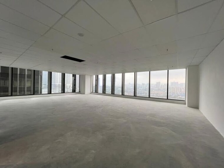 undefined, sector 142 Commercial Office Space 160000 Sq.Ft. In Sector 142 Noida 10741090