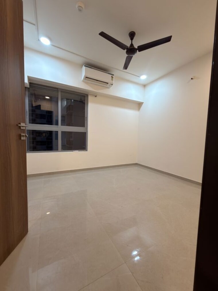 Bedroom, piramal-vaikunth 1 Bedroom 500 Sq.Ft. Apartment In Balkum Pada Thane 10738360