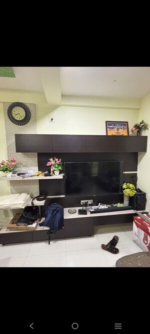 Furnished Amenities in 2 BHK Apartment at Shree Narayan Homes, Chandkheda – for Rent