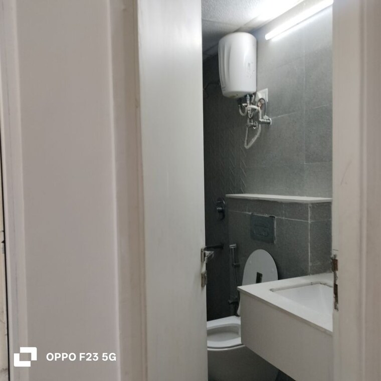 Bathroom, signature-global-city-92 3.5 Bedroom 1475 Sq.Ft. Builder Floor In Sector 92 Gurgaon 10741158