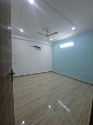 Room in 2 BHK Builder Floor at Chattarpur – for Rent