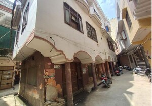  Independent House For Sale in Shohrab Gate