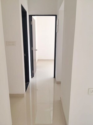 Room in 1 BHK Apartment at UK Iridium, Kandivali East – for Rent