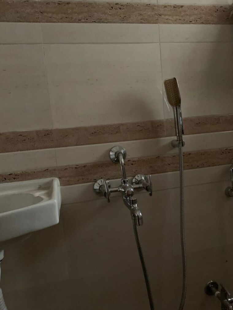 Bathroom, balaji-greens 2 Bedroom 825 Sq.Ft. Apartment In Behala Kolkata 10735351