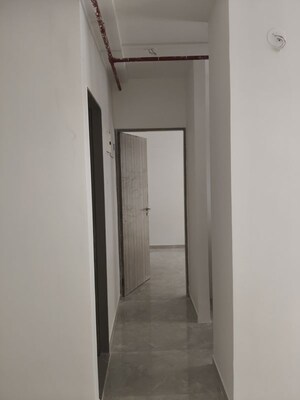 Room in 1 BHK Apartment at Enso Sanza, Kandivali East – for Rent