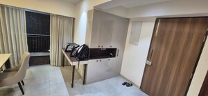 Room in 3 BHK Apartment at Piramal Vaikunth, Balkum Pada – for Rent