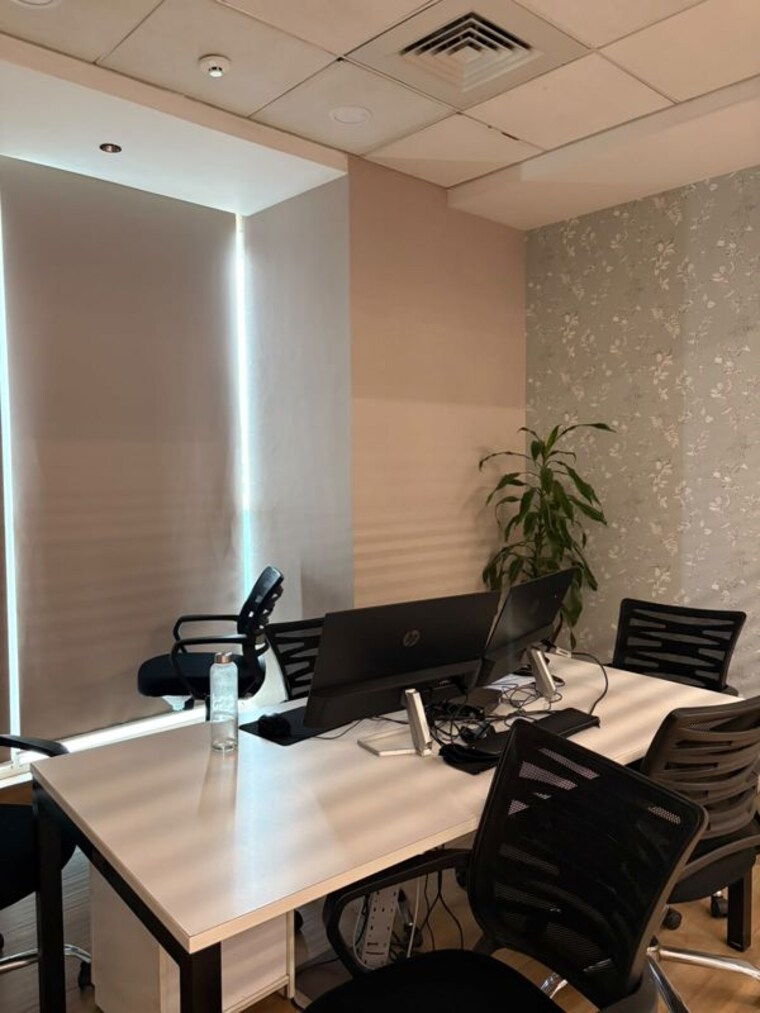 Team Area, trade-star Commercial Office Space 13500 Sq.Ft. In Andheri East Mumbai 10741315