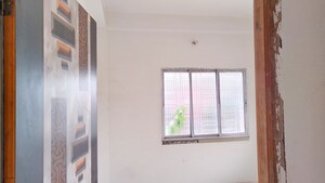 Room in  Apartment at Thakurpukur – for Sale