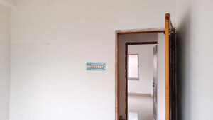 Room in  Apartment at Thakurpukur – for Sale