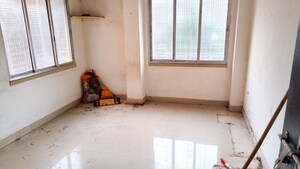 Room in  Apartment at Thakurpukur – for Sale