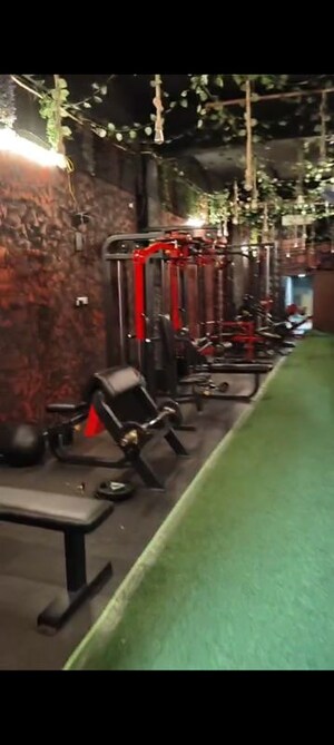  Shop For Rent in Kurla East