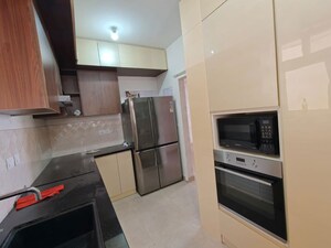 Kitchen in 2.5 BHK Apartment at Prestige Woodland Park, Cooke Town – for Rent