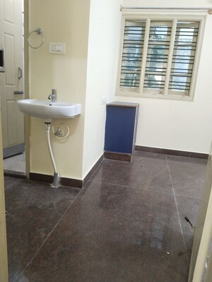 1 BHK Builder Floor – Entrance View at Jp Nagar Phase 8 - for Rent