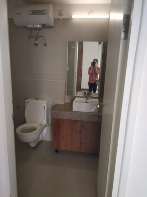 Bathroom in 2.5 BHK Apartment at M3M Escala, Sector 70a – for Sale
