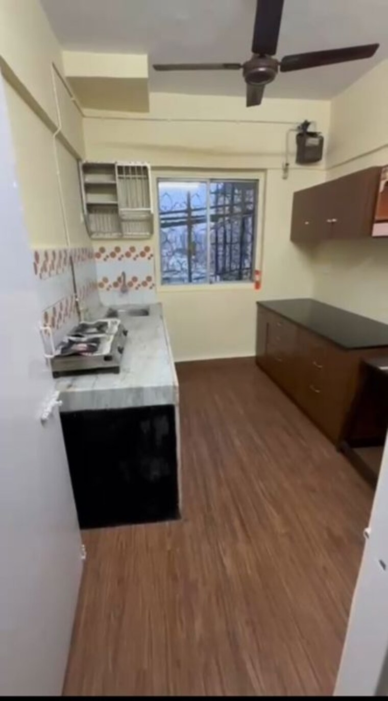 Kitchen, lokhandwala-complex 1 Bedroom 550 Sq.Ft. Apartment In Andheri West Mumbai 10741429
