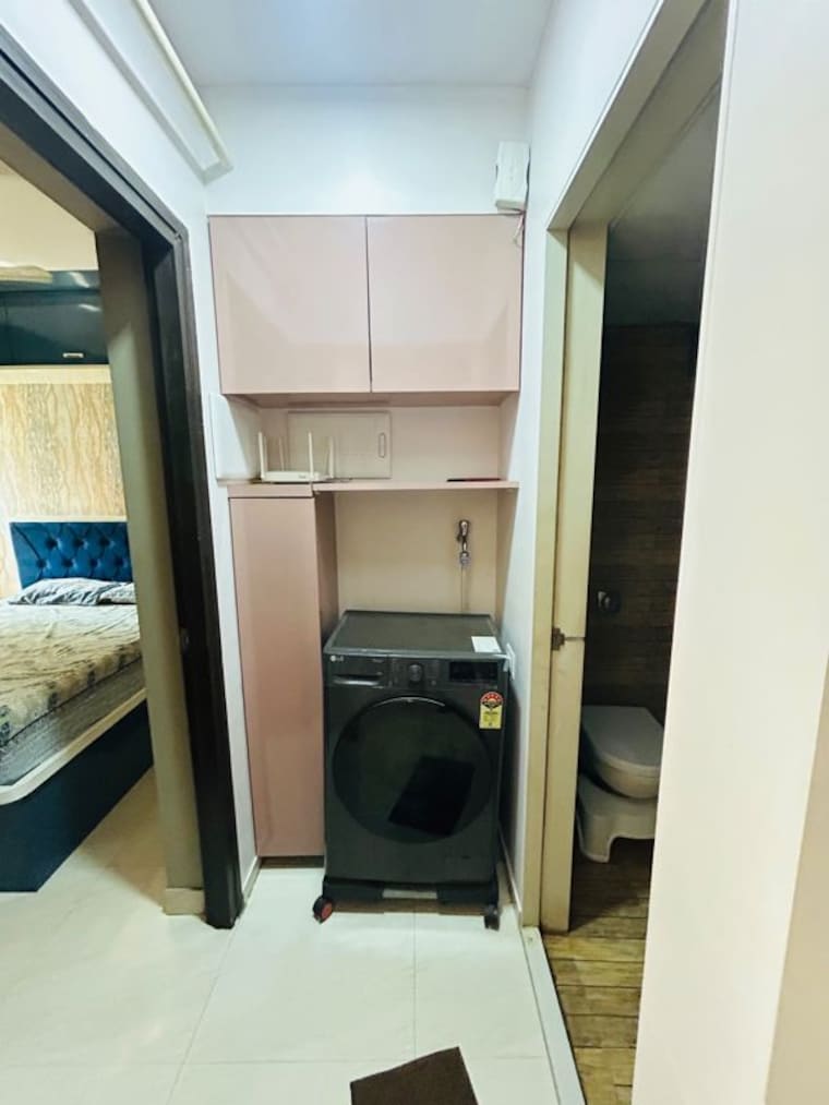 Room, lodha-crown-quality-homes 1 Bedroom 317 Sq.Ft. Apartment In Majiwada Thane 10741431