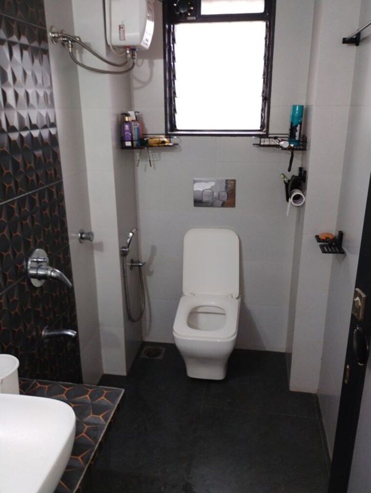 Bathroom, rutu-estate 2 Bedroom 800 Sq.Ft. Apartment In Brahmand Thane 10729578