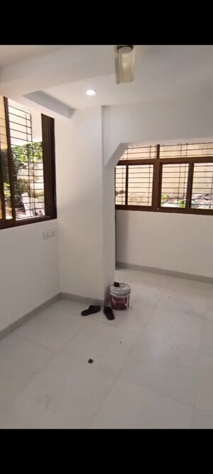 1 BHK Apartment For Rent in Laxmi Apartments Bandra West, Bandra West