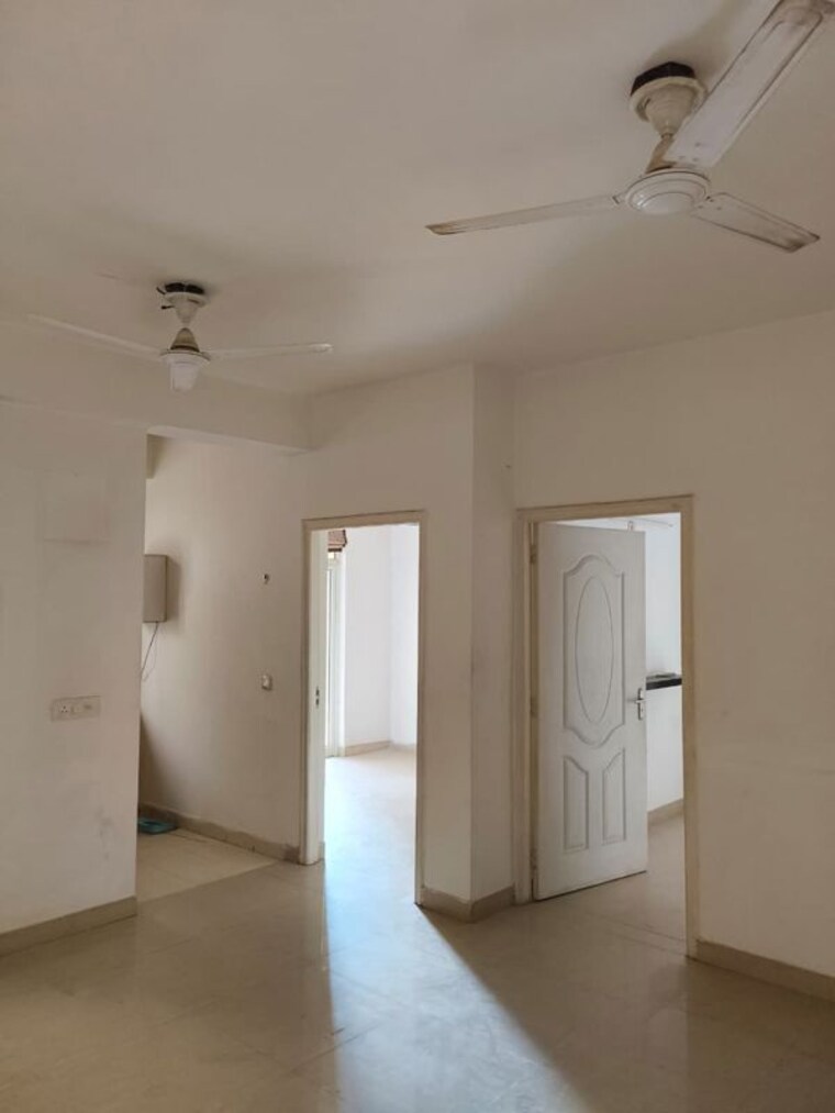 Room, rof-aalayas 3 Bedroom 1150 Sq.Ft. Apartment In Sector 102 Gurgaon 10741474