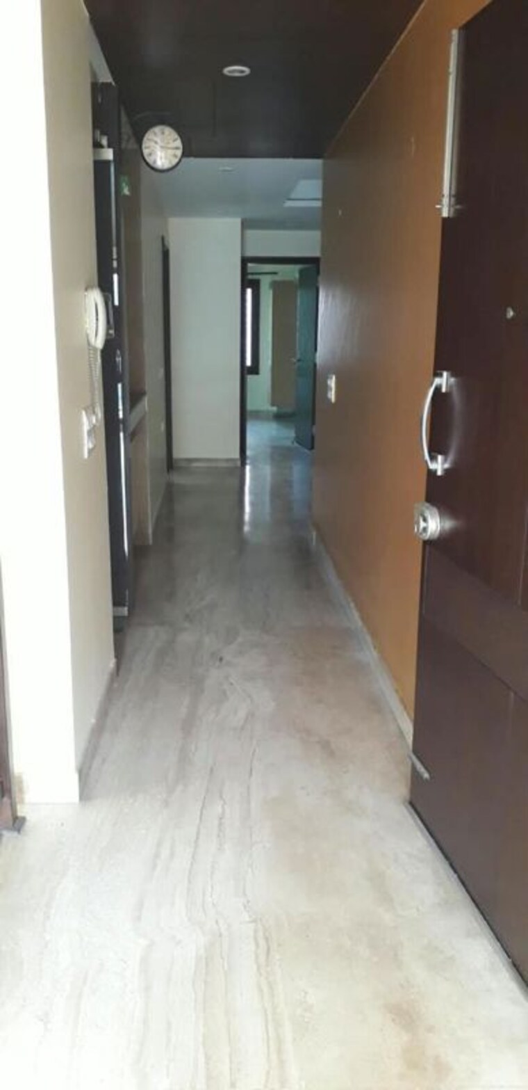 undefined, south extension ii 4 Bedroom 2200 Sq.Ft. Builder Floor In South Extension ii Delhi 10741485