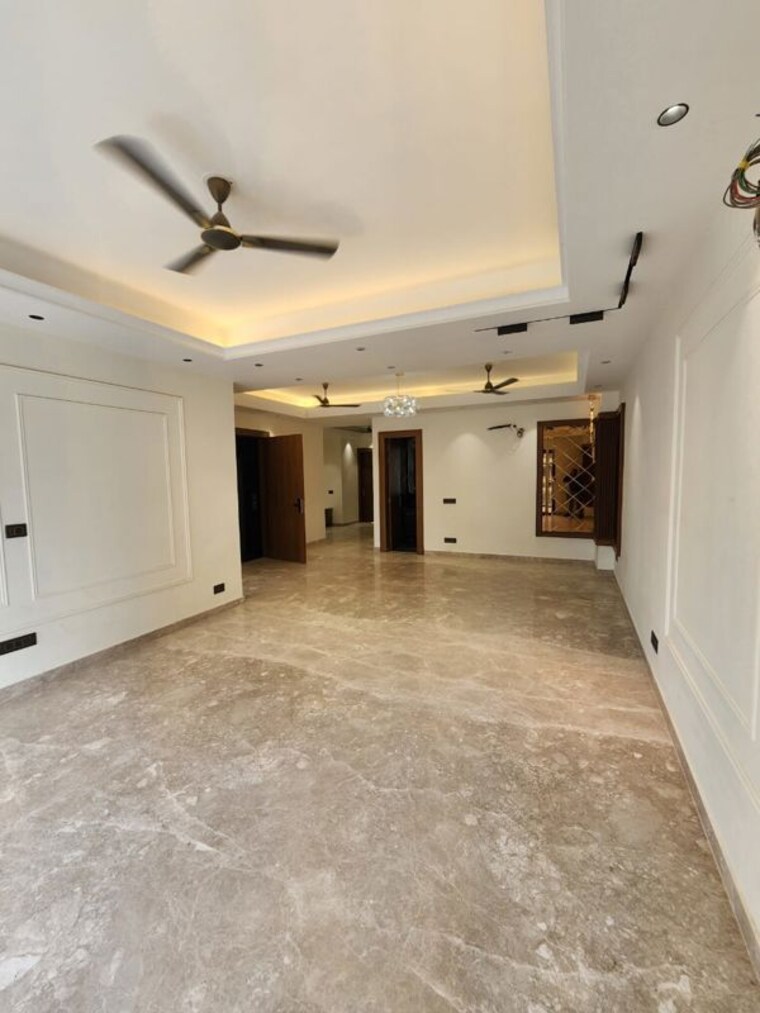 Room, sushant-lok-2 3 Bedroom 263 Sq.Yd. Builder Floor In Sector 57 Gurgaon 10741488